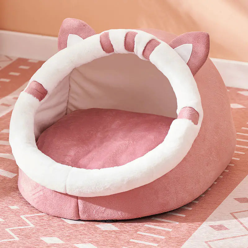 Winter-Ready Semi-Enclosed Cat Bed for All Seasons